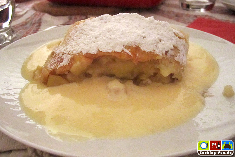 Apfelstrudel